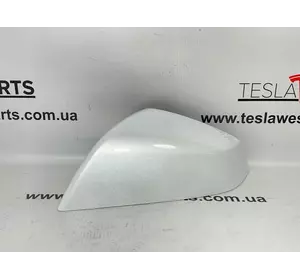 Крышка зеркала левая белая Tesla Model S Plaid, 1622235-00-A