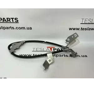 Шланг тормозной Tesla Model S Plaid, 1420723-00-C