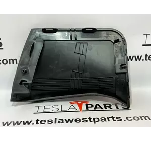 Обтекатель колеса переднего левый Tesla Model S Plaid, 1613443-00-A
