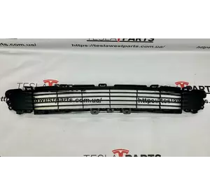 Решетка бампера переднего Tesla Model S Plaid, 1564699-00-B